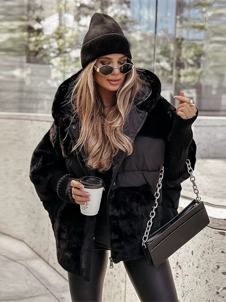 Chaqueta bomber Alaska® de Vibes Madrid con relleno multifuncional, estilo moderno y detalle acolchado en color oscuro.